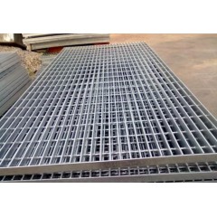 G203/30/50 型热镀锌钢格板